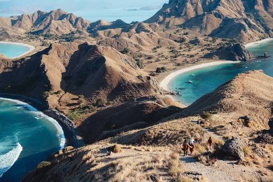 Foto Paket Pulau Komodo & Pink Beach